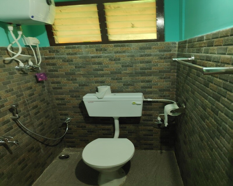 Lali Guras Village Homestay - Tap to explore photos