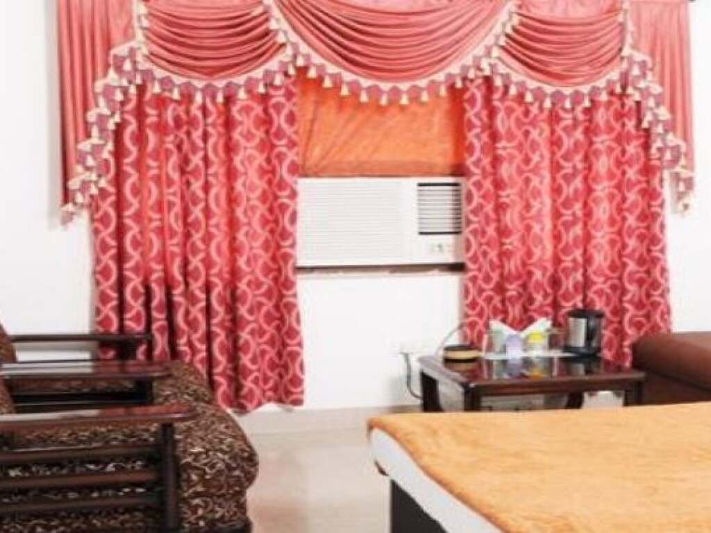 Hotel Chandigarh Residency - Tap to explore photos