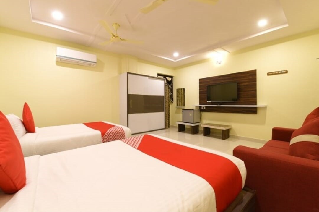 Hotel Hari Priya - Tap to explore photos