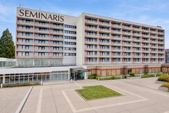 Seminaris Sunday Hotel Lneburg