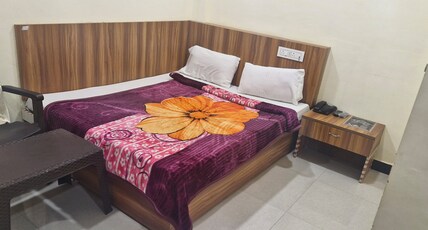 Maa laxmi palace Room Type - Non ac