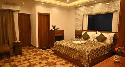 SWET PALASH RESORT Room Type - Premium Club Room with Balcony (AC)