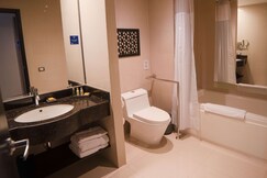 DoubleTree by Hilton Trujillo