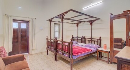 Zenith Holiday Home | Rooms in a Villa Room Type - Bedroom 1