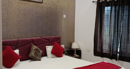 THE ANANDAM HOTEL AND RESTAURANT Room Type - DELUXE ROOM
