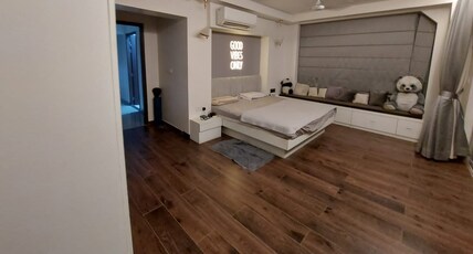 Royal Nest Premium Room Type - King Room with Spa Bath