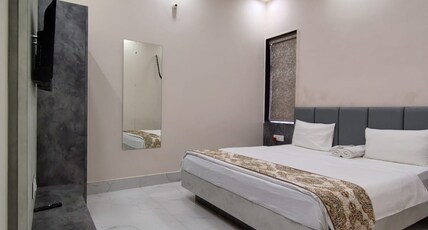 Krisha Homestays Room Type - Bedroom 1