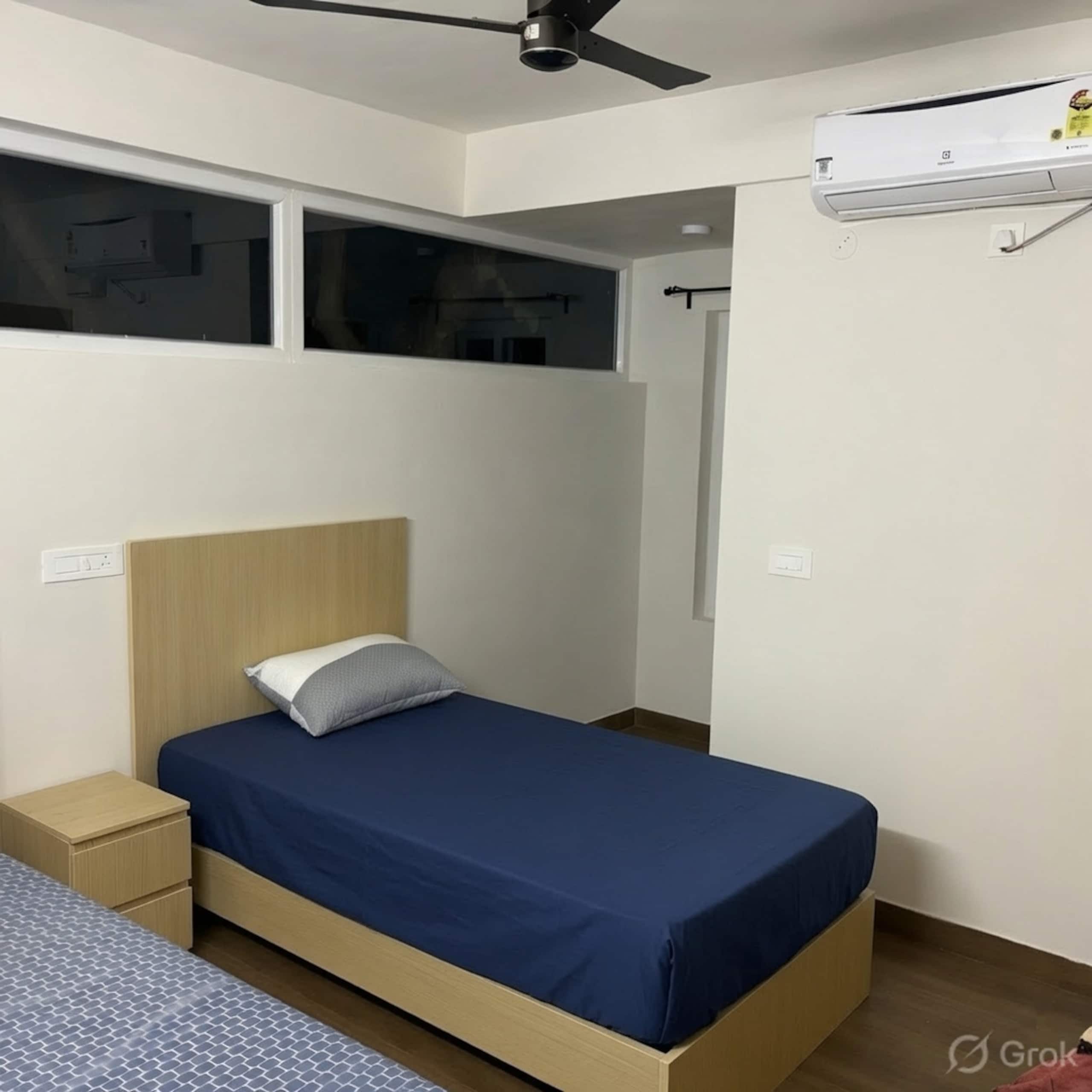 Best Place to stay 5 min away from the airport - Tap to explore photos