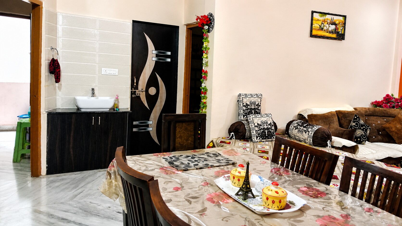 1bhk Apartment in a villa - Tap to explore photos