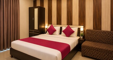 Hotel Pavitri Near Kashi Vishwanath Room Type - Deluxe Room