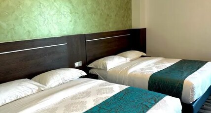 Malibest Resort Room Type - Family Premier ( 2 Queen Beds)