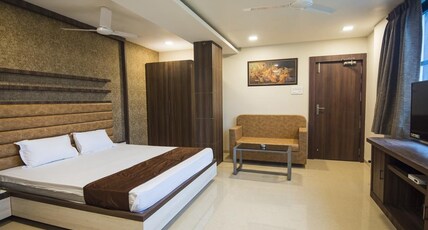 Hotel Sudarshan Residency Room Type - Executive A/C Room