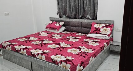 Virat palace Room Type - R.N - 104 ( 4 Bed )