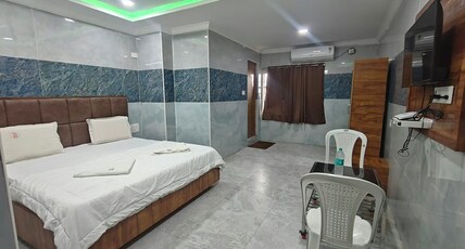 Chinni's Guest Inn Room Type - Deluxe AC Room Chinni's Guest Inn Room Type - Deluxe AC Room