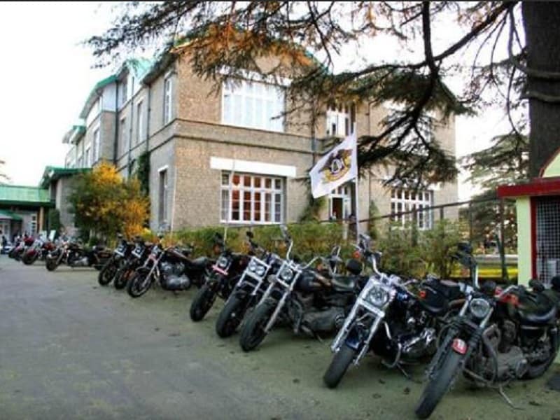 Hotel The Palace, Chail (HPTDC) - Tap to explore photos