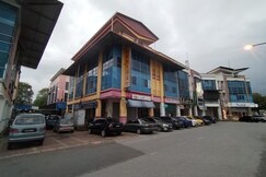 Hotel O Century Inn
