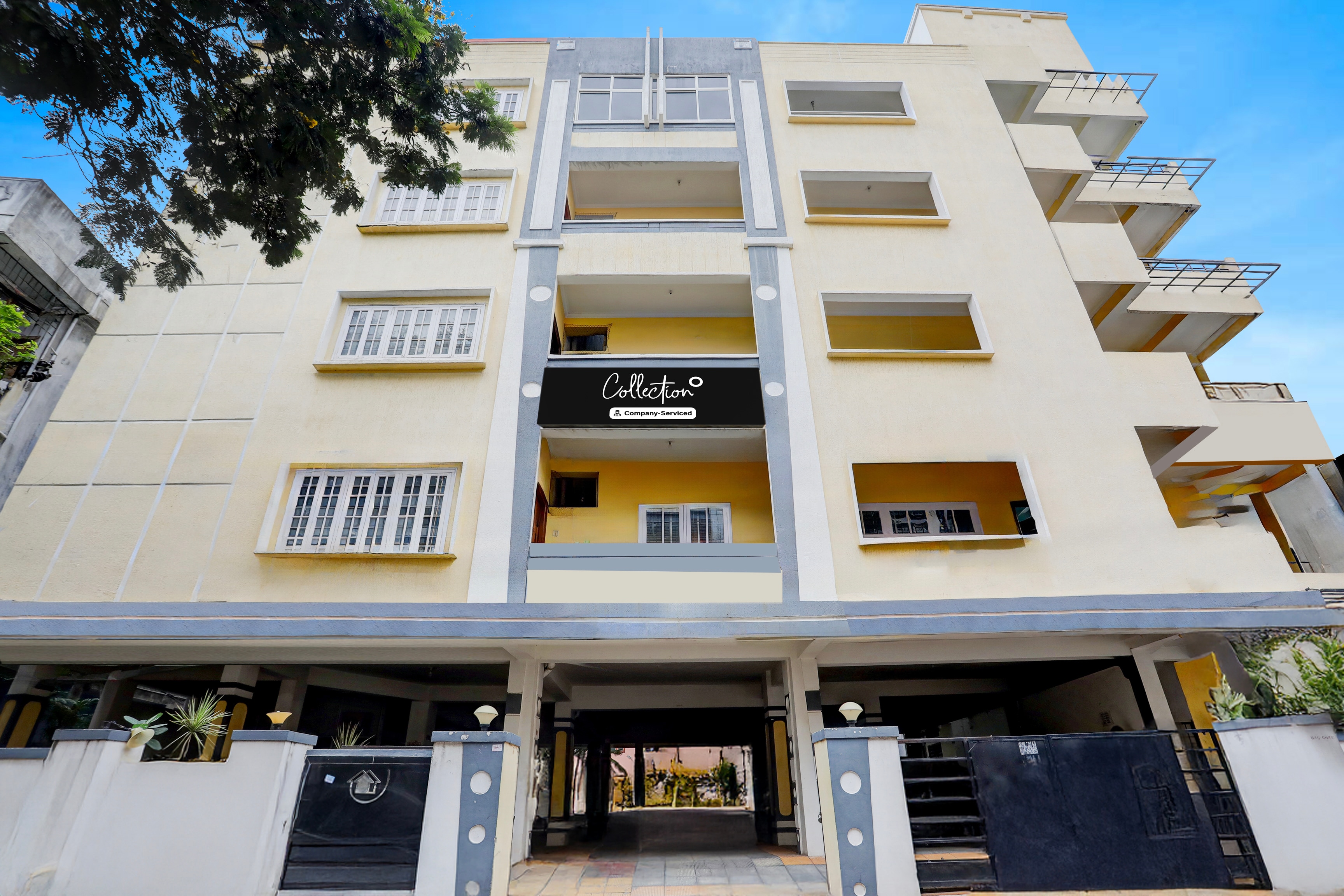 Super Collection O Begumpet Formerly Alpine Glow Sunrise - Tap to explore photos