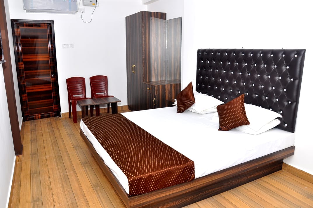 RS Marine View Homestay - Tap to explore photos