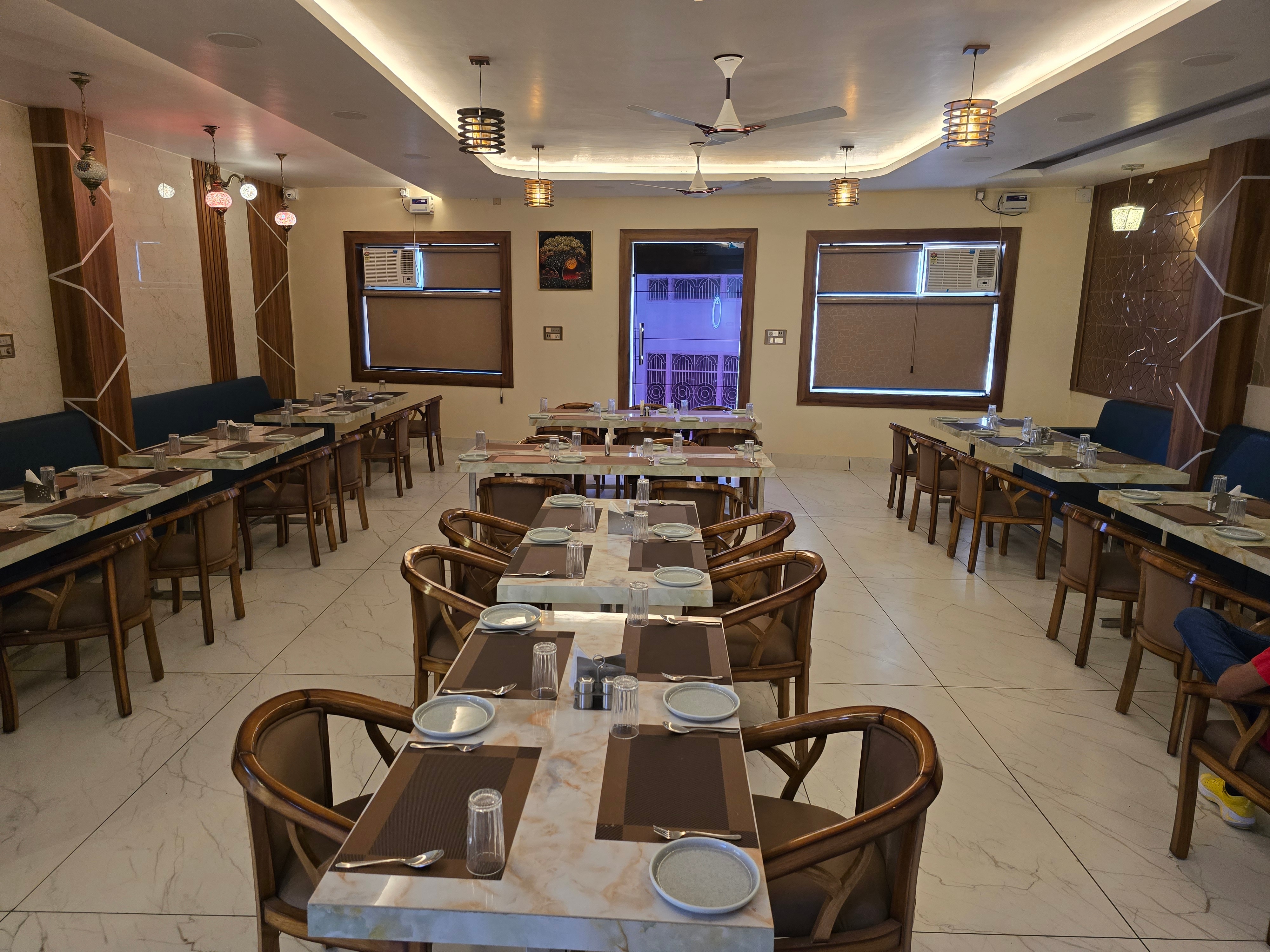 Main gallery