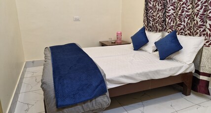 Bahuguna's Den Room Type - Bedroom 6 (006)