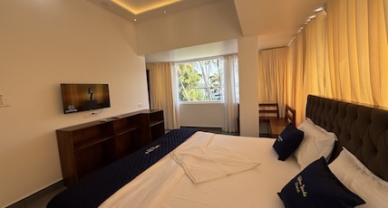 Golden Sands Cherai Room Type - AC Deluxe Non Balcony Room