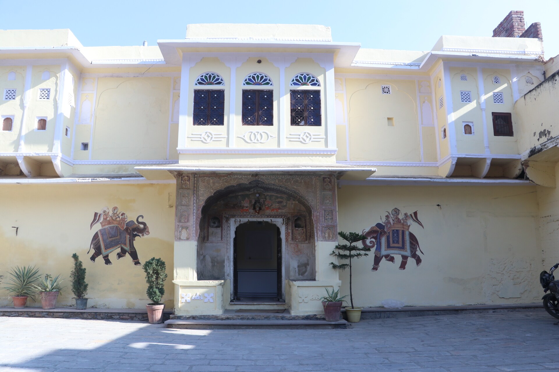 Main gallery