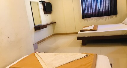 Bright Residency Room Type - Budget Double Room Non AC