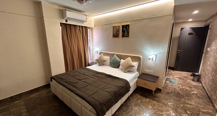 Hotel Mangal Shree Room Type - Premium Double Bed