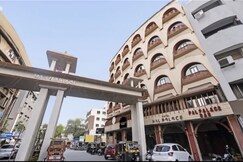 Hotel The Pal Palace