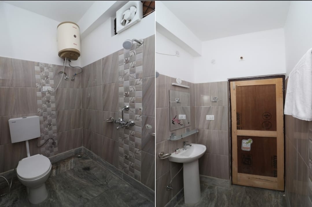 Hotel Triple Seven - Tap to explore photos