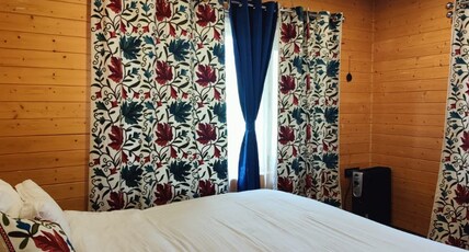 Whistling Woods Eco Resort Room Type - Deluxe Room AC