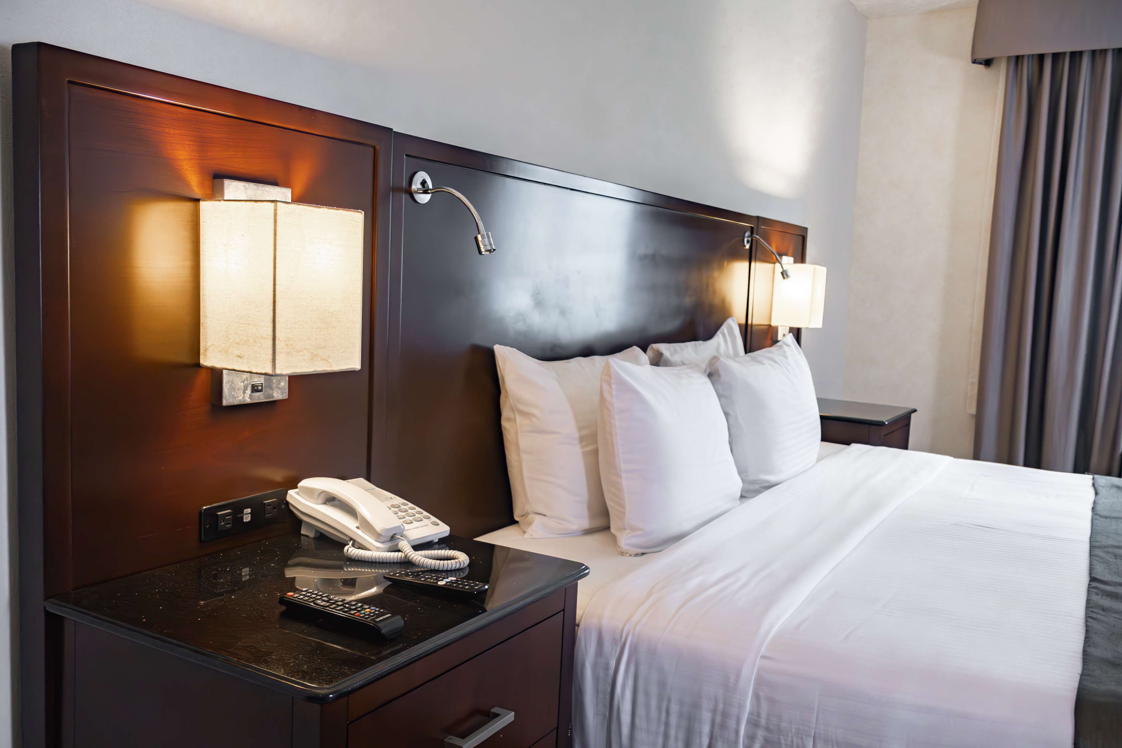 Best Western Plus Monterrey Colon - Tap to explore photos