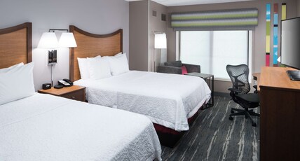 Hampton Inn & Suites by Hilton Chicago-North Shore/Skokie Room Type - 2 QUEEN STANDARD NONSMOKIN