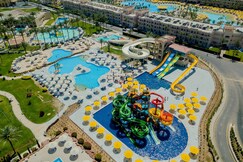 Pickalbatros Palace Resort  Hurghada