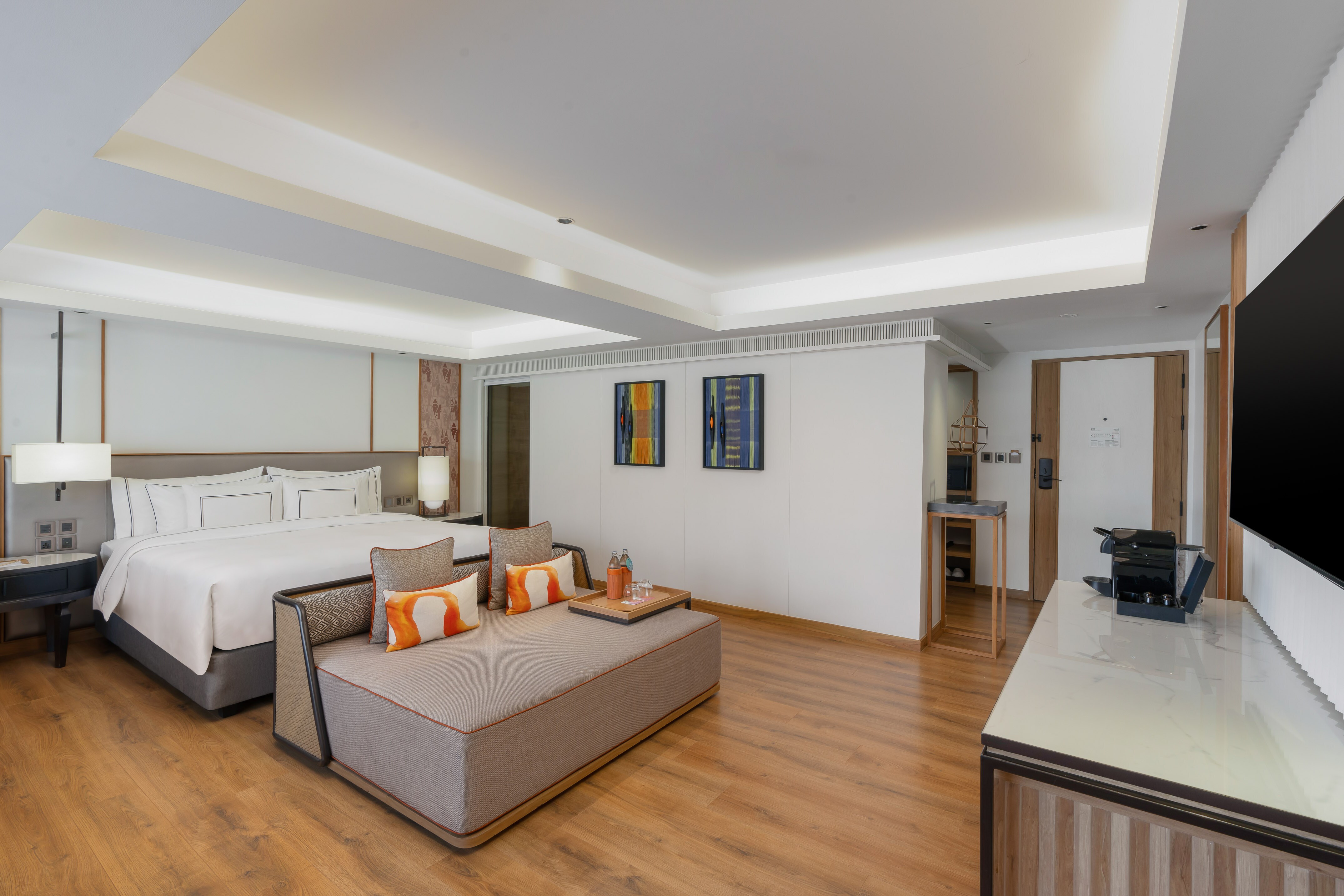 Melia Chiang Mai - Tap to explore photos