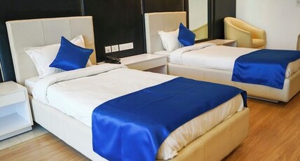BNGV Grandeur Hotel & Banquets Room Type - Premier Twin