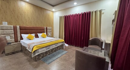 Malhar Resort Room Type - Luxury Room with Balcony and River View