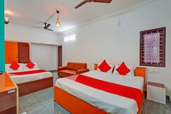Rooms of Hotel O by OYO DHANAS BEST AMBIENCE