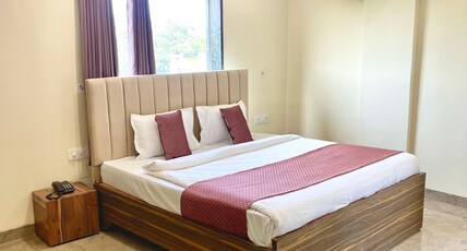 Sukoon Prestige Palace Room Type - Superior Deluxe (AC) with Free WiFi