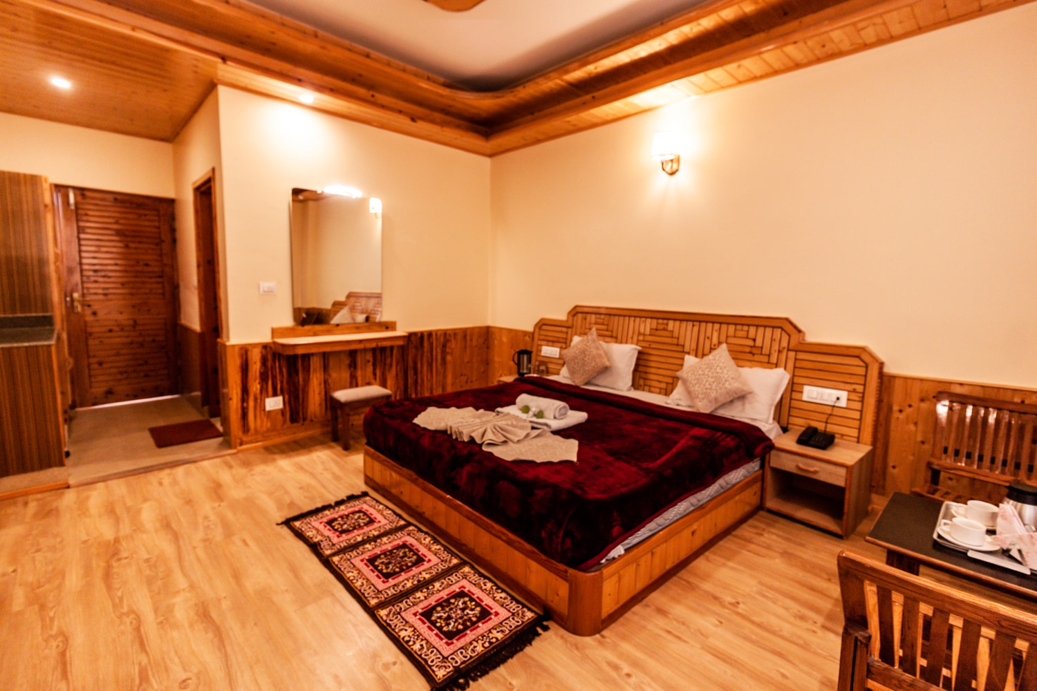 Manali Hills Resorts - Tap to explore photos