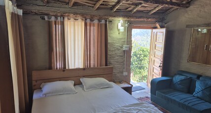 Ekantha Homestay | 15 Kms From Mukteshwar Room Type - Bedroom 2 mud house