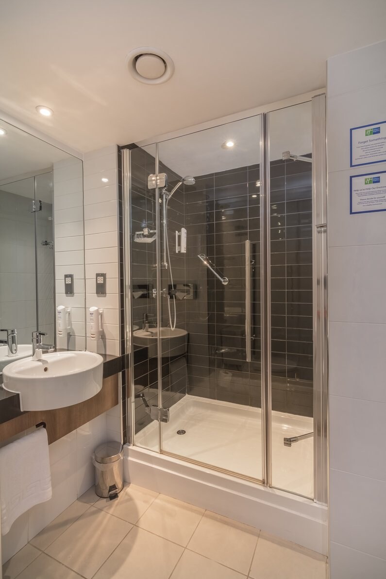 Holiday Inn Express PRESTON - SOUTH - Tap to explore photos