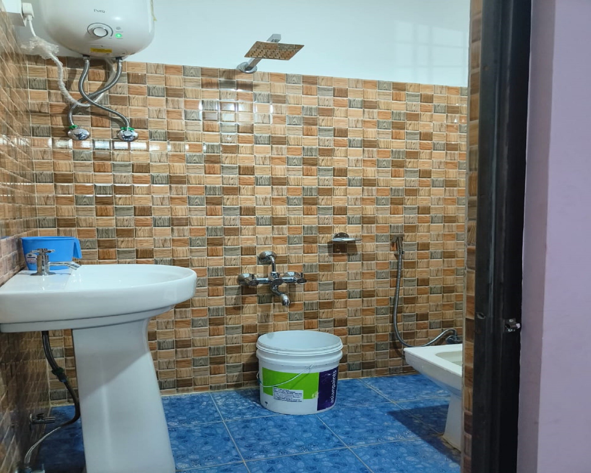 Kyede Homestay - Tap to explore photos