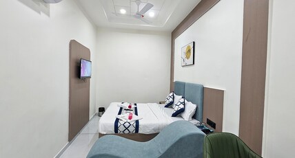 Hotel HR Comfort Room Type - Super Deluxe Room with City View