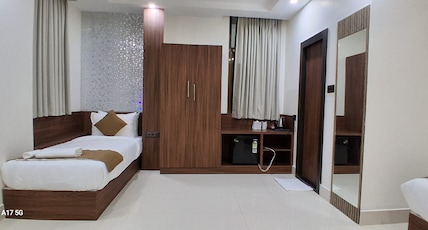 SKS SAFFRON SUITES Room Type - SUPERIOR FAMILY ROOM 3 BEDDED SKS SAFFRON SUITES Room Type - SUPERIOR FAMILY ROOM 3 BEDDED
