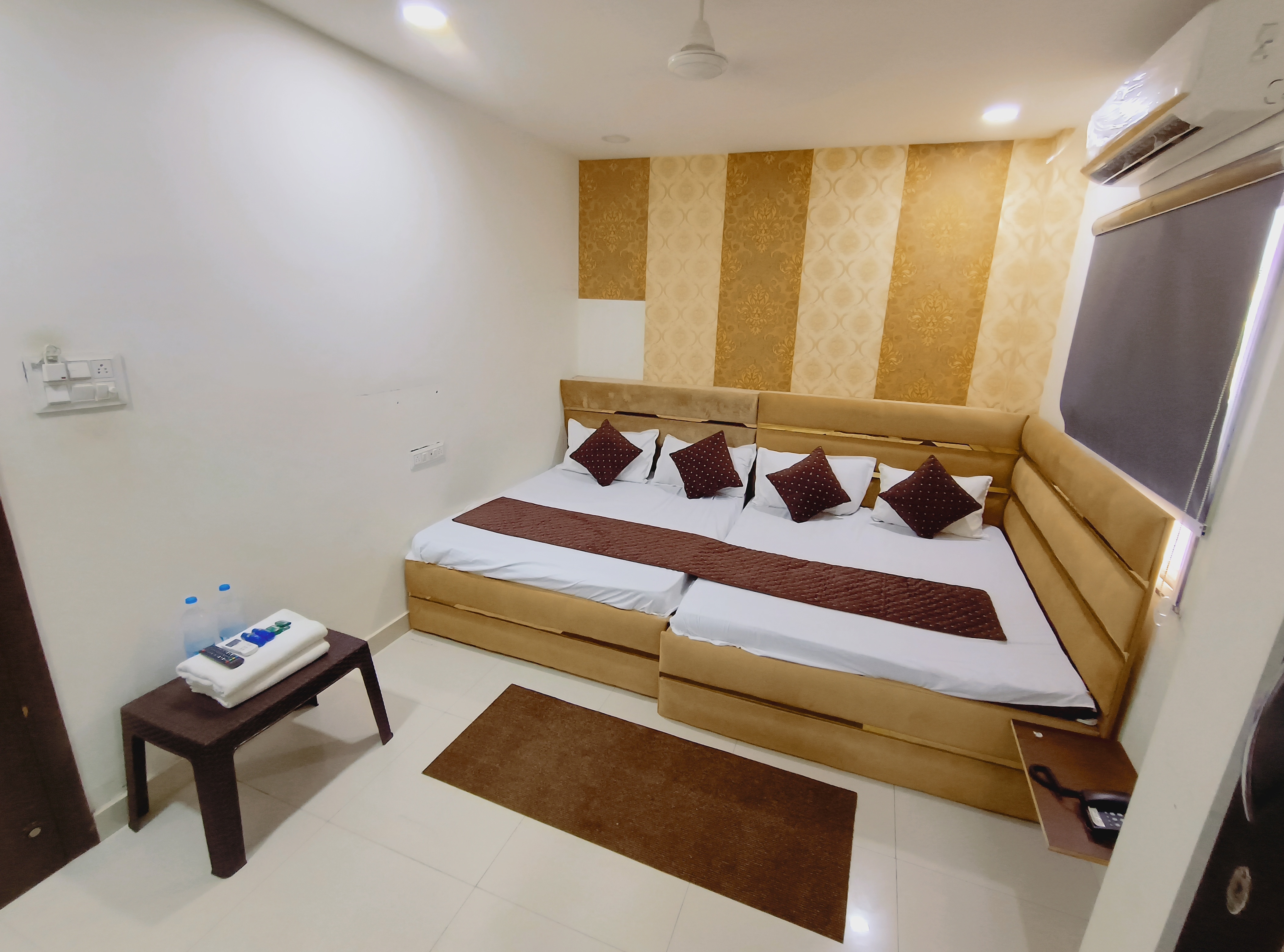 Hotel Shree Bhagwati - Tap to explore photos