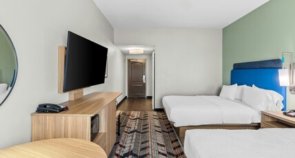 Hampton Inn & Suites by Hilton Pauls Valley Room Type - 2 QNS MICROWV FRIDGE NS