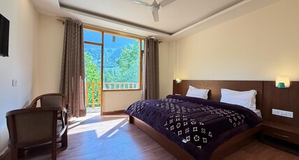 Nature park Room Type - Bedroom 13