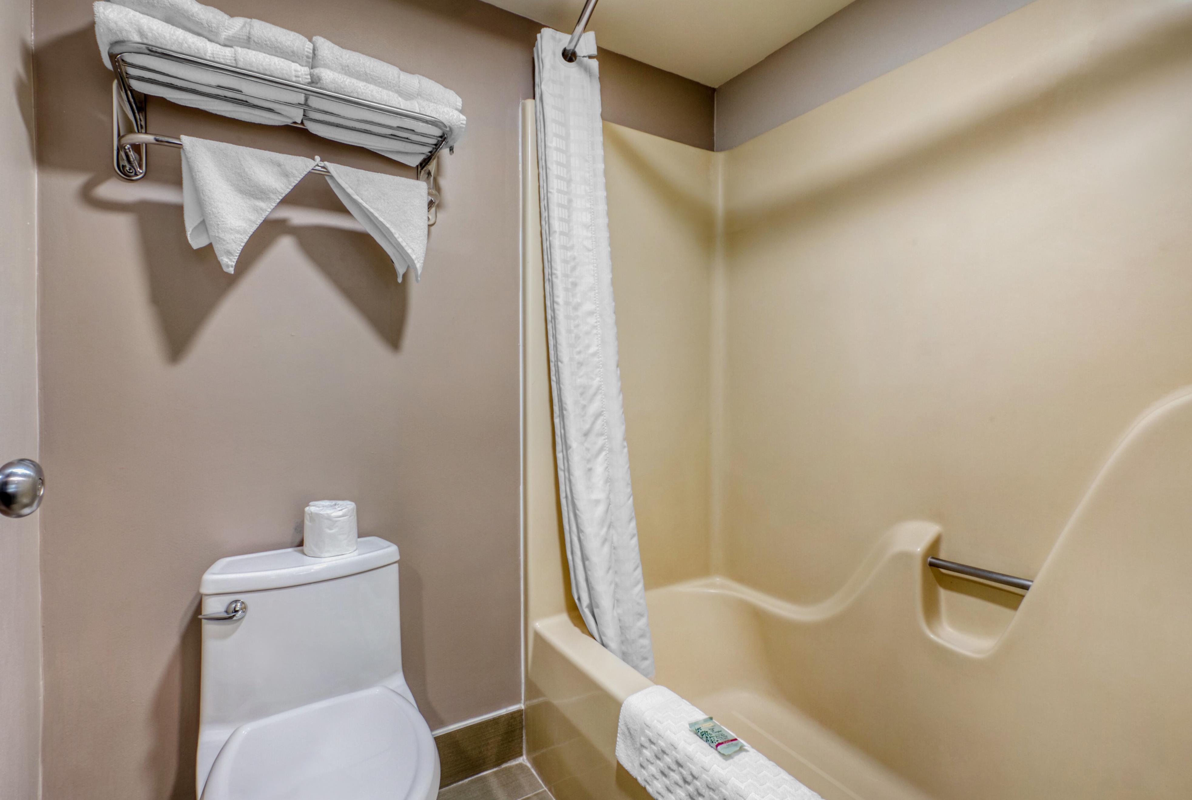 BEST WESTERN SHEPHERDSVILLE - Tap to explore photos