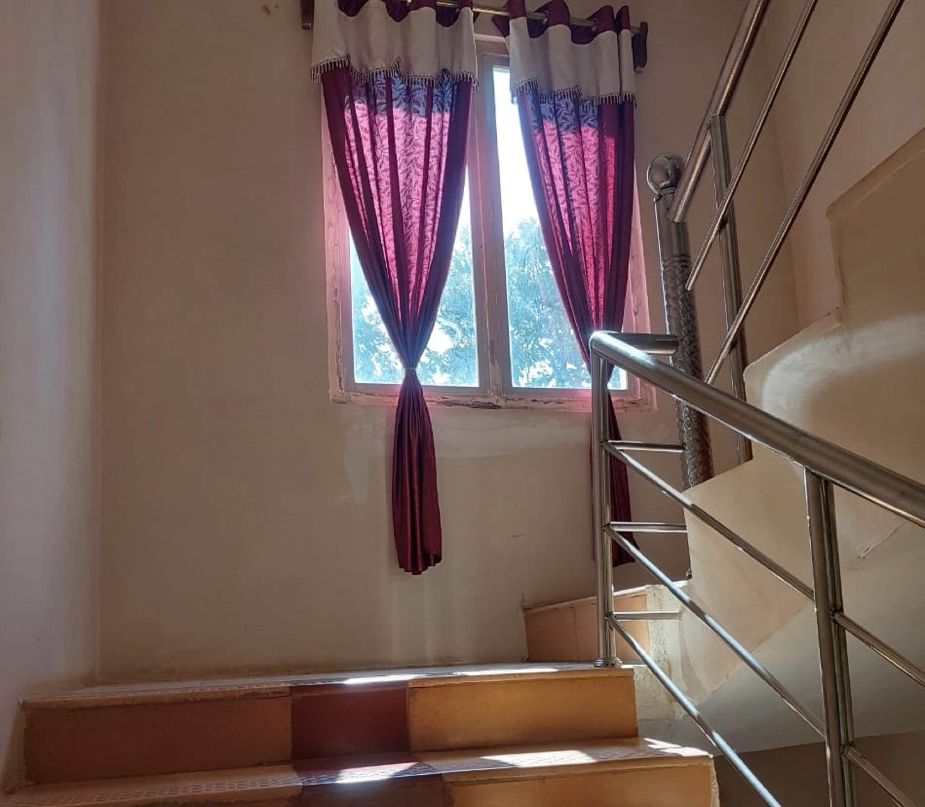 Hotel Shree Mata Sadan Amarkantak - Tap to explore photos